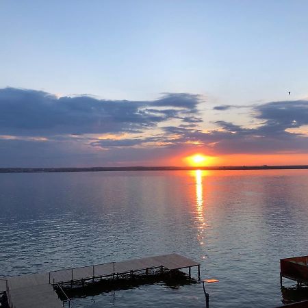 شقة Mamaia Lake View المظهر الخارجي الصورة